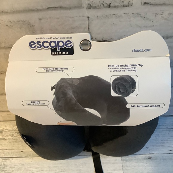 CLOUDZ Escape Premium Memory-Foam Travel Pillow - Picture 2 of 6